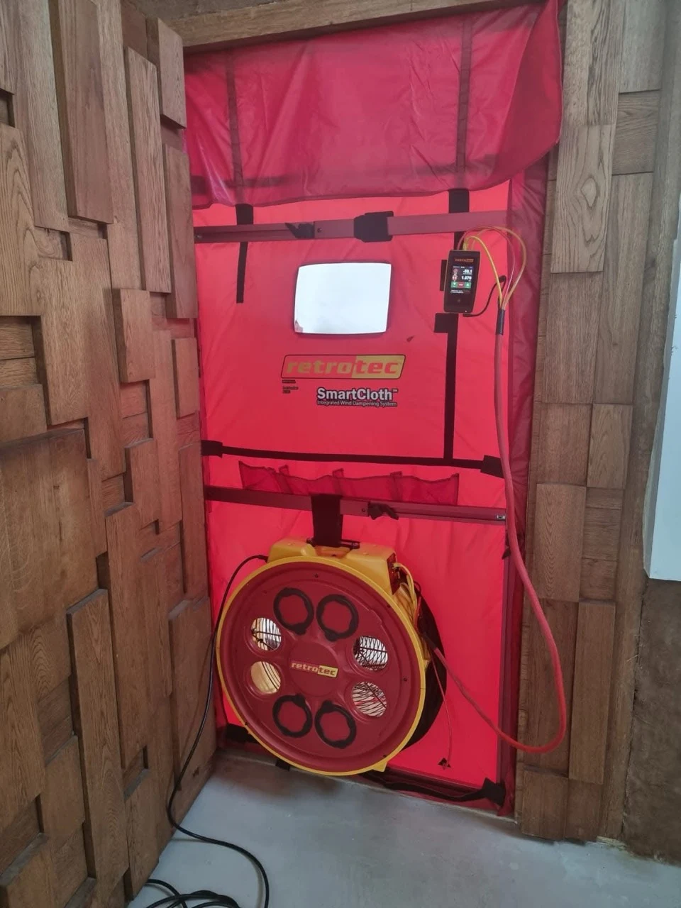 Airtightness · Blower Door